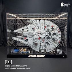 UCS LEGO StarWars 75192  Millennium Falcon