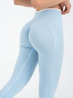 Renk – Sky Dust Blue Scrunch Leggings