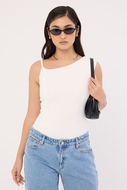 COLOUR – White