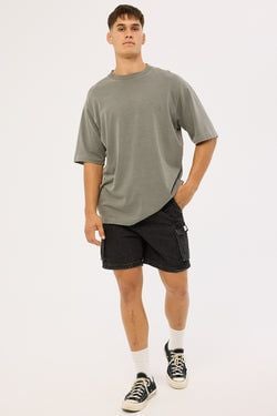 Colour – Washed Black