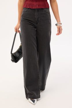 Colour – Charo Black