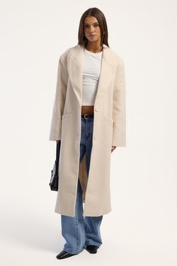 COLOUR – Cream