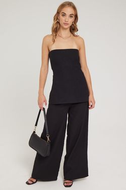 Colour – Black