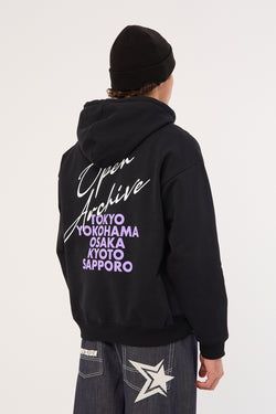 COLOUR – Cities Washed Black