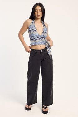 COLOUR – Washed Black