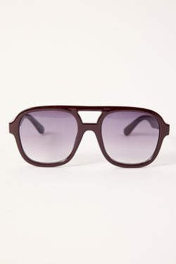 COLOUR – Burgundy/Warm Smoke