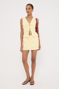 COLOUR – Lemon