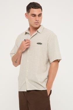 COLOUR – White/Black Check