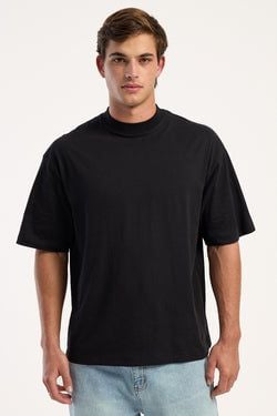 COLOUR – Black