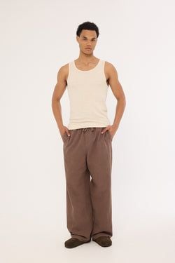 COLOUR – Brown