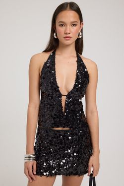 COLOUR – Black