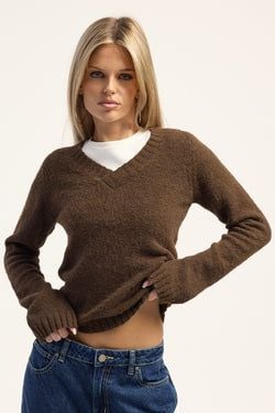 COLOUR – Chocolate Brown
