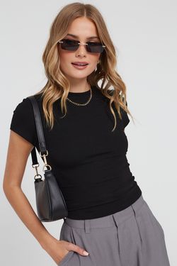 Colour – Black