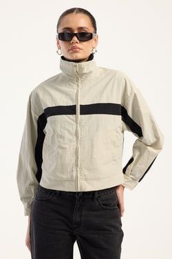 COLOUR – Beige