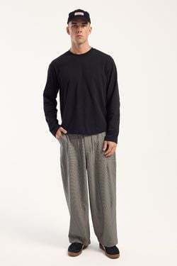 Black Houndstooth