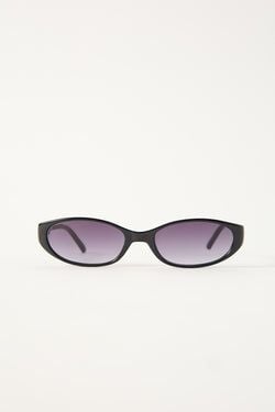 COLOUR – Black