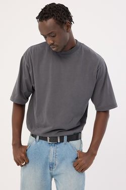 COLOUR – Washed Black