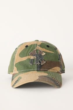 COLOUR – Woodland Camo