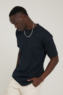 Colour – Navy