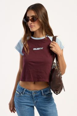 COLOUR – Burgundy
