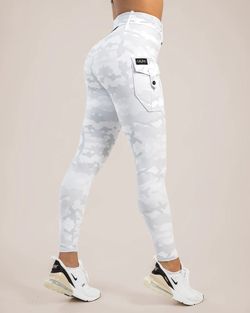 Also available in – White Camo