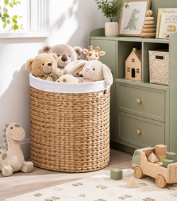 Size – 17.7" x 15" x 21.7"