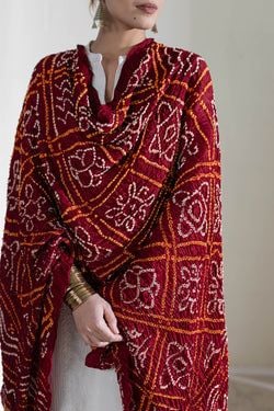 Color – Maroon