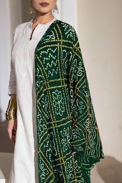Color – Bottle Green
