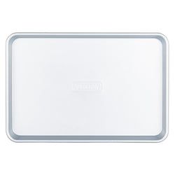 Medium (15.6" x 10.6" x 0.98)