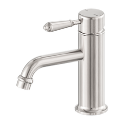 Style – Brushed Nickel