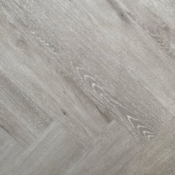 Style – Grey Leaf