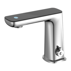 Black Top Display – Chrome