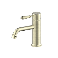 Style – Aged Brass