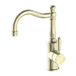 Style – Aged Brass