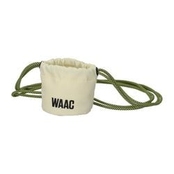 クリームイエロー