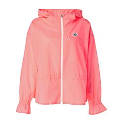 コーラルピンク