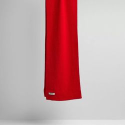 Color – Crimson