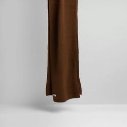 Color – Walnut