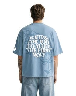 Boxy Fit Tshirt – First Move