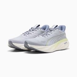 Color – Vibrant Silver-Apple Spritz