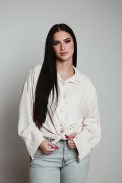 Auch verfügbar in: – BEIGE