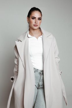 Auch verfügbar in: – BEIGE