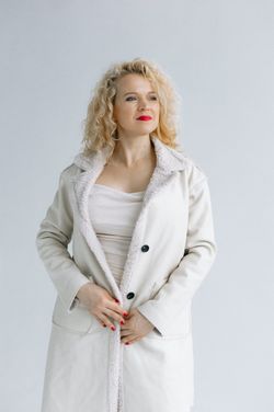 Auch verfügbar in: – BEIGE