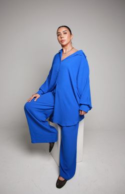 Auch verfügbar in: – BLAU