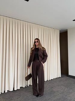 Kahverengi Crop Ceket Pantolon Takım