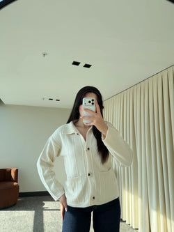 Ekru Büyük Cepli Hırka