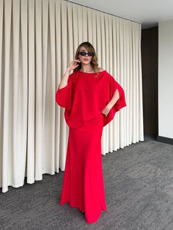 Kırmızı  Omuz Drapeli Saten Bluz Etek Takım