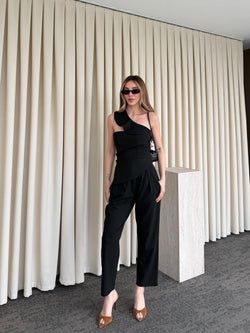 Siyah Tek Omuz Tasarım Yaka Bluz Pantolon Takım