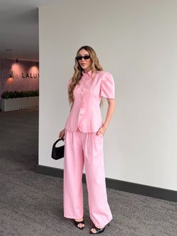 Pembe Kaplama Düğmeli Balon Kol Takım