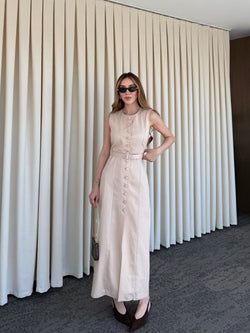 Bej Düğmeli Kemerli Gabardin Elbise